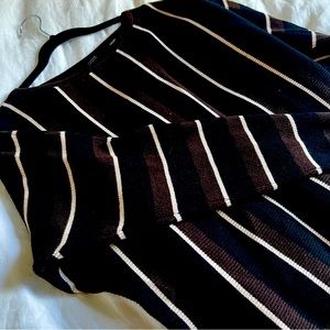 Bundle Up!! ❄️ NWOT Retro Stripe Tahari Dolman Sweater